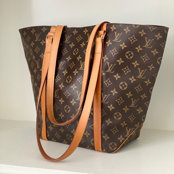 Louis Vuitton Monogram Sac Shopping Tote Bag MM - Picture 12 of 16